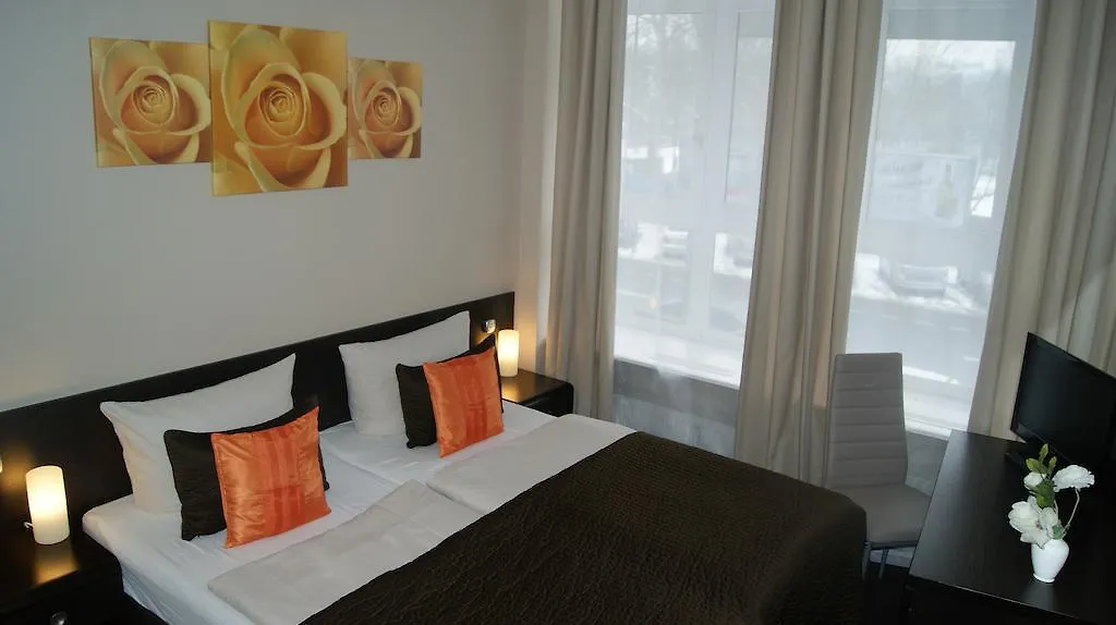 Hotel Pension Saks Berlin 2*,